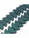 Plastikinis - akrilinis karoliukas , 38x18x5 mm. , žaliai smaragdinis , 1 vnt.