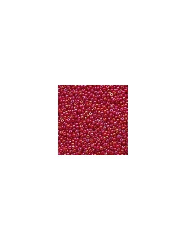 Preciosa, čekiškas biseris apie 50 gr. ( 10/0 ) raudona su AB danga sp.