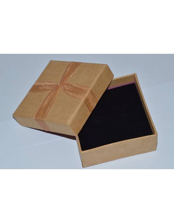 Popierinė dovanų dėžutė  90x90x43 mm. smelinė sp., 1 vnt.